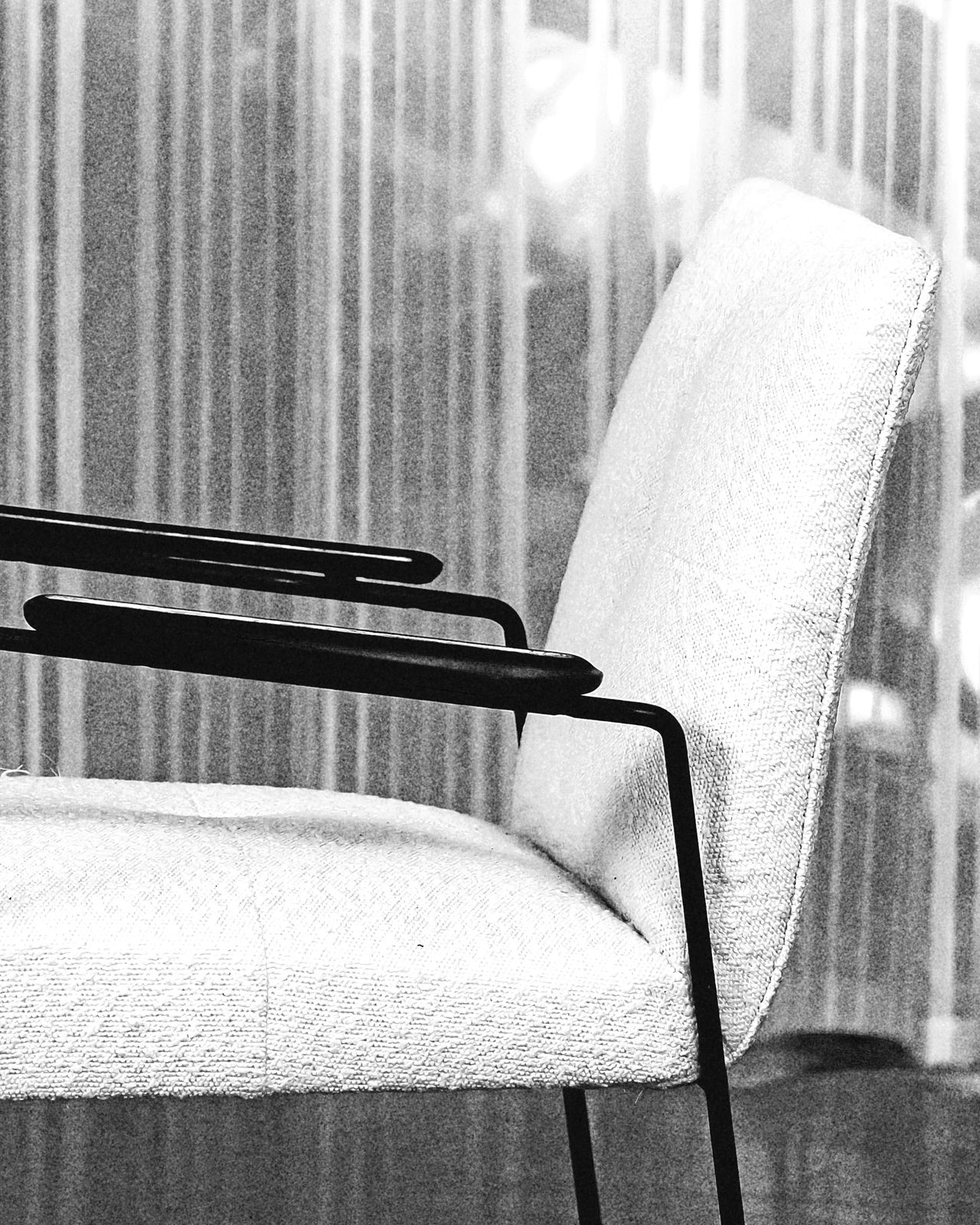 Par de poltronas Leve, Joaquim Tenreiro
